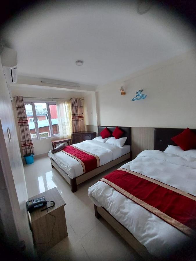 Om Bramha Hotel Kathmandu Exterior photo