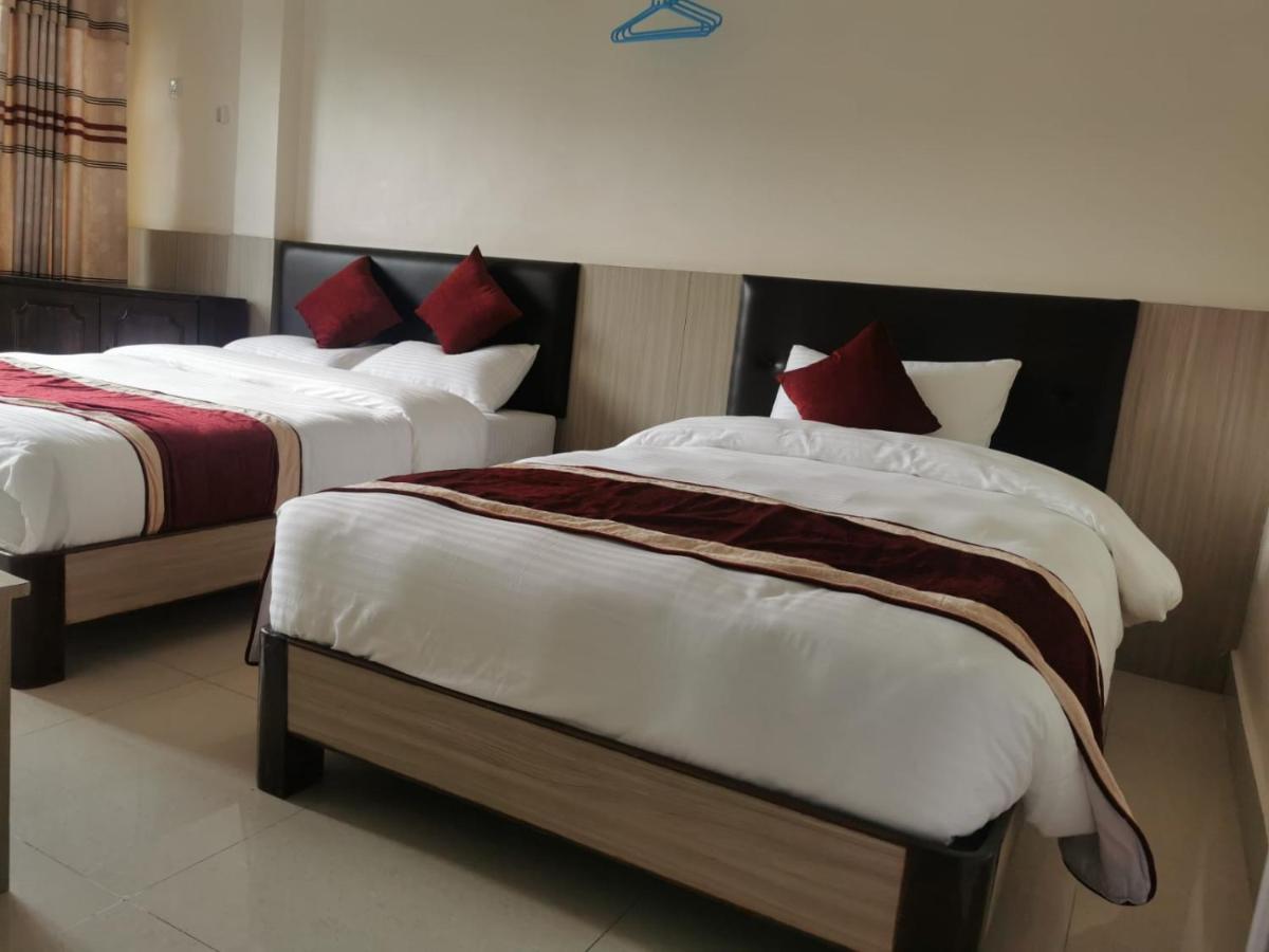 Om Bramha Hotel Kathmandu Exterior photo