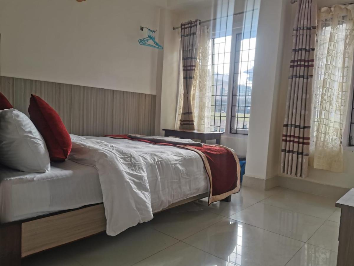 Om Bramha Hotel Kathmandu Exterior photo