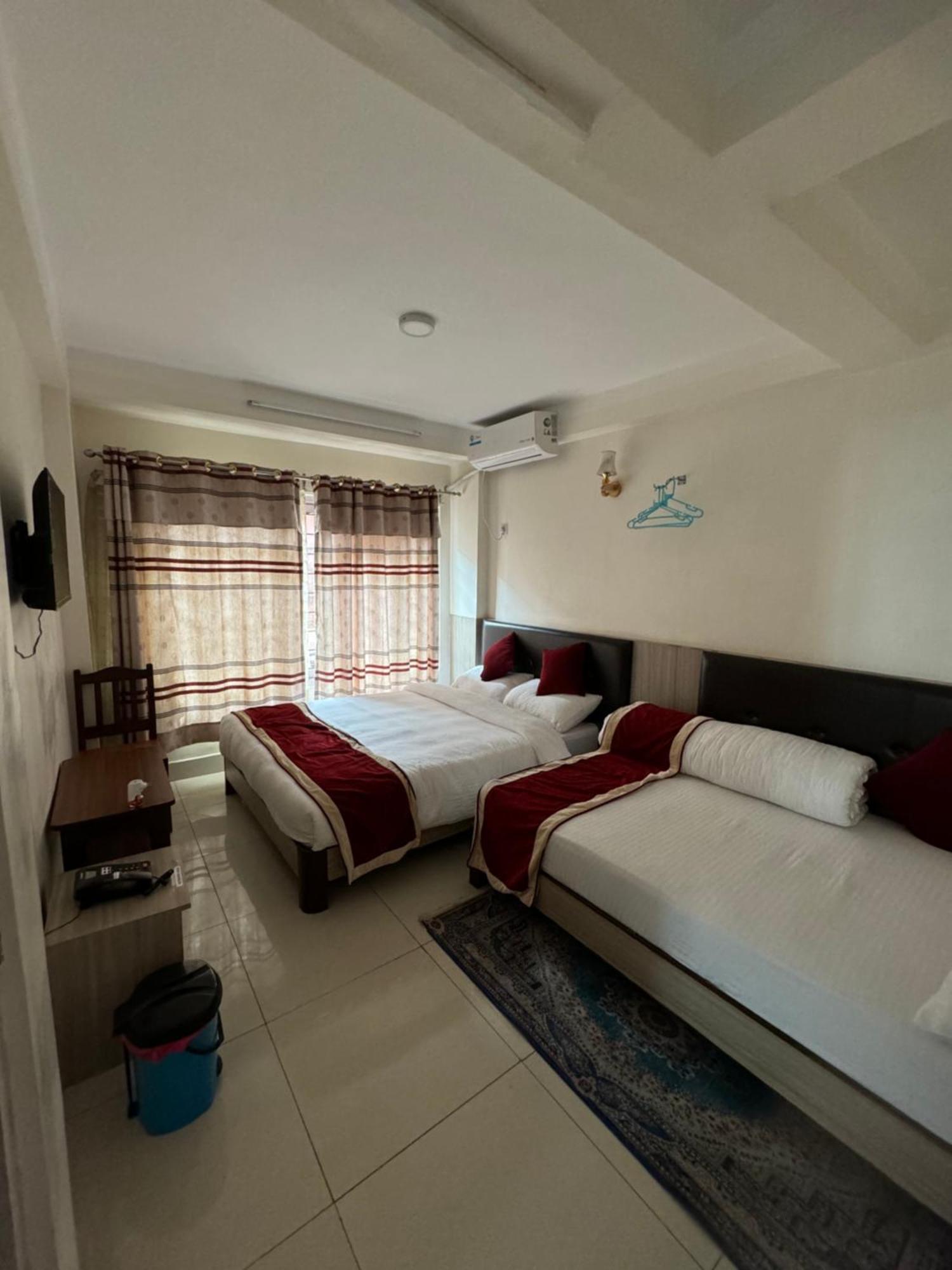 Om Bramha Hotel Kathmandu Exterior photo